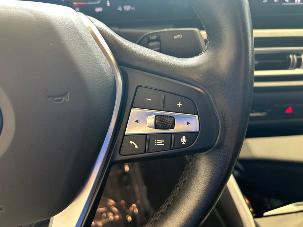 Used 2024 BMW i4 xDrive40i AWD/4WD image 46