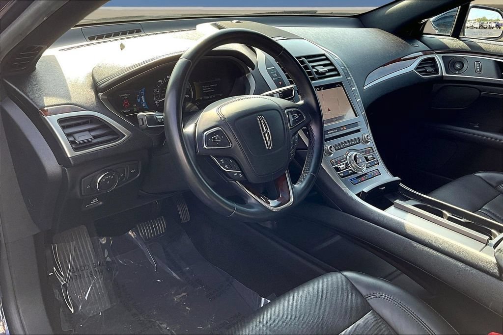 Used 2018 Lincoln MKZ Reserve FWD image 19