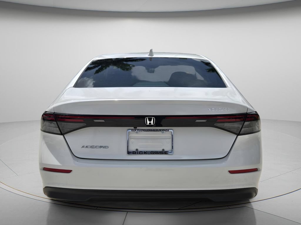 Used 2023 Honda Accord LX image 6