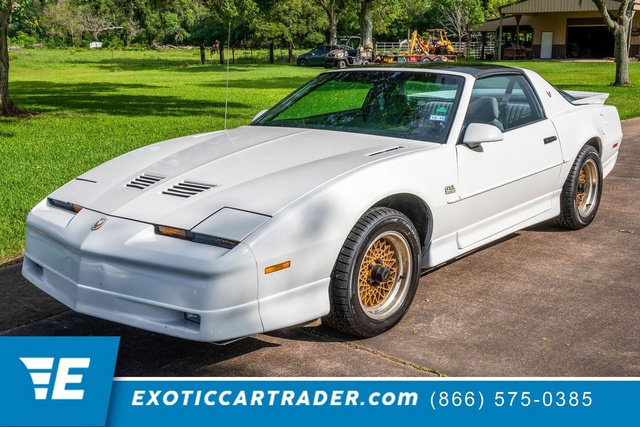 Used 1989 Pontiac Firebird Trans Am RWD image 1