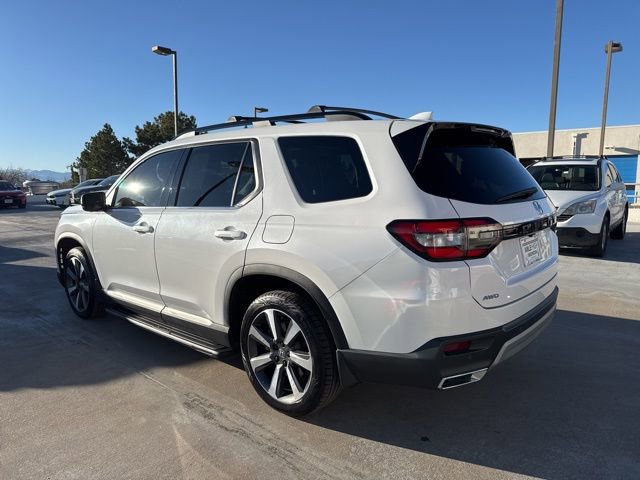 Used 2025 Honda Pilot Elite image 7