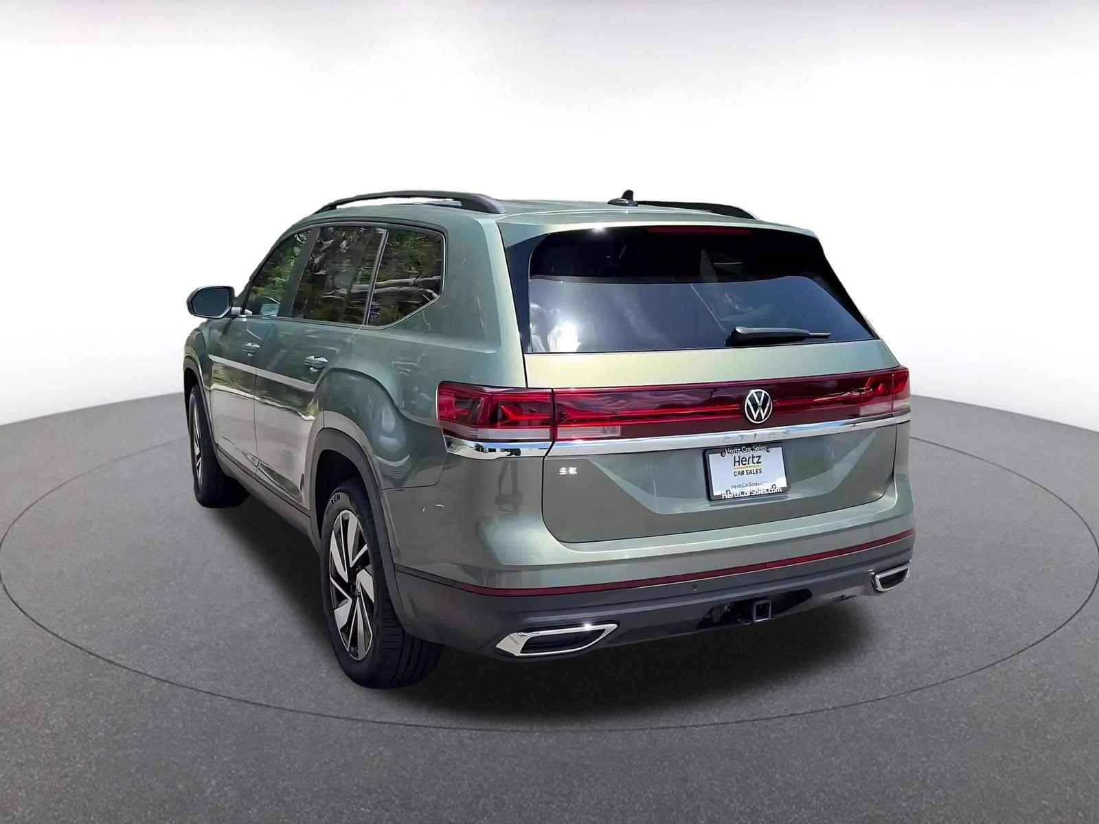 Used 2026 Volkswagen Atlas SE FWD image 9