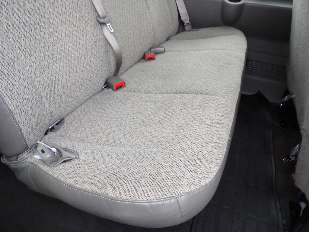 Used 2025 Chevrolet Express 3500 LT w/ LT Preferred Equipment Group RWD image 32