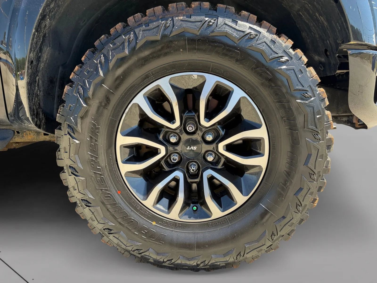 Used 2012 Ford F150 Raptor w/ Raptor Luxury Pkg AWD/4WD image 37