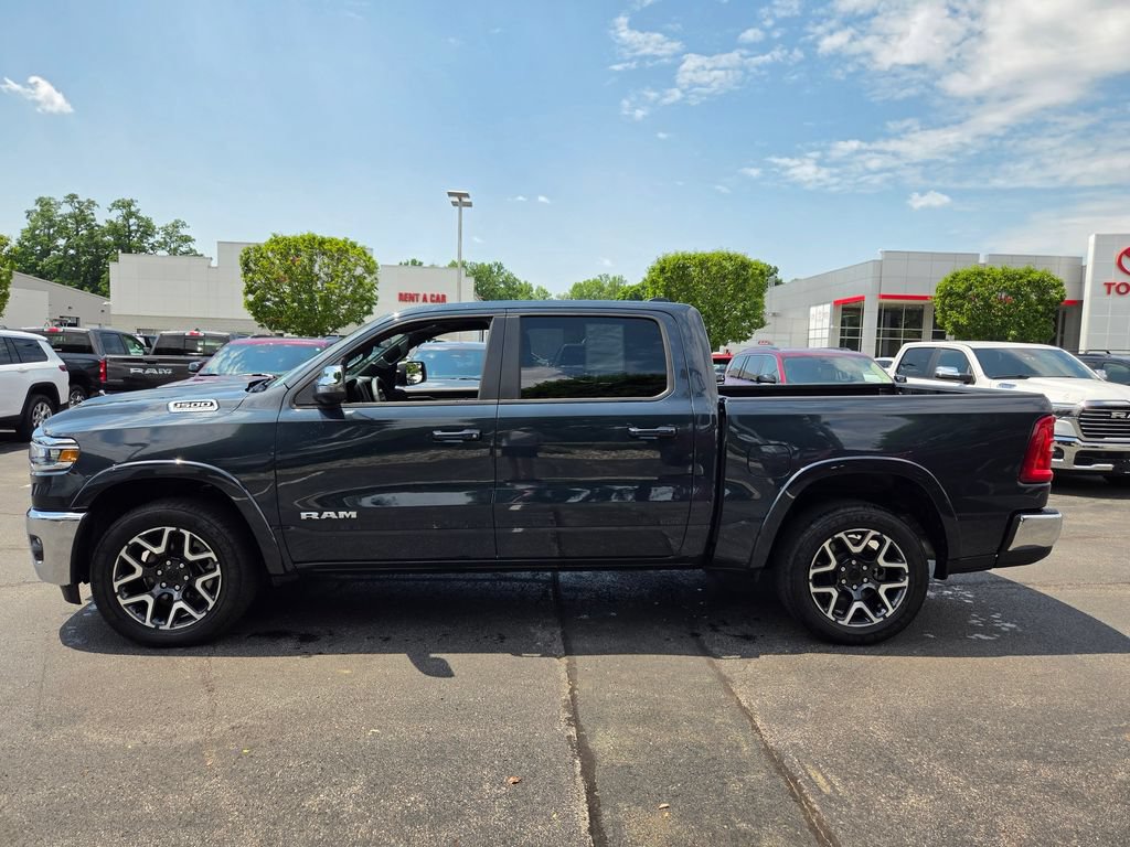 Used 2026 RAM 1500 Laramie AWD/4WD image 10