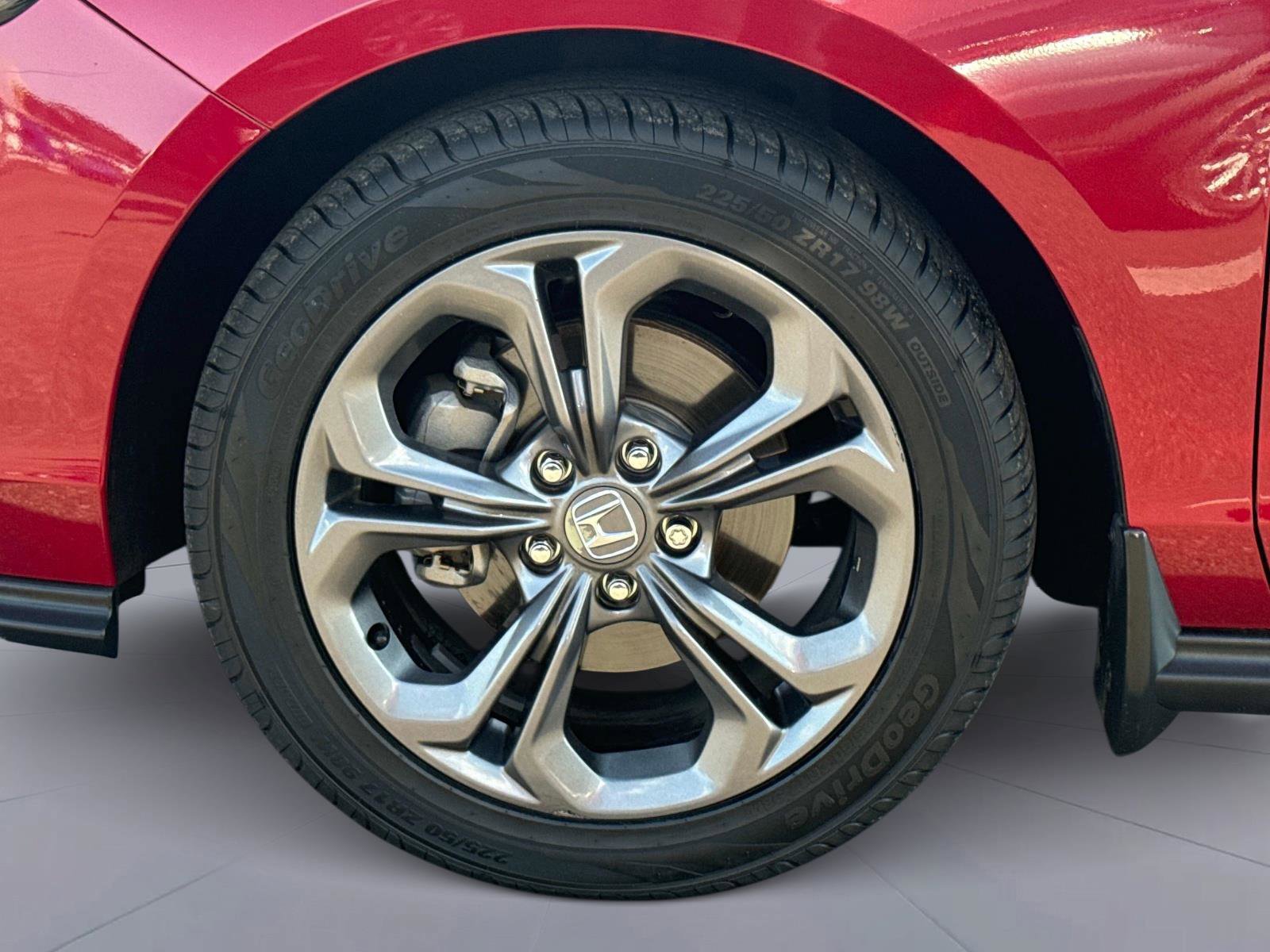 Certified 2023 Honda Accord EX image 11