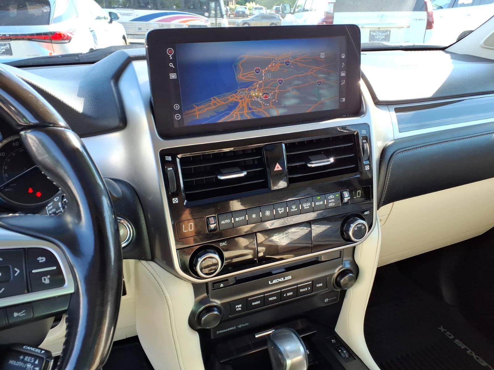 Certified 2023 Lexus GX 460 Premium w/ Premium Package AWD/4WD image 10