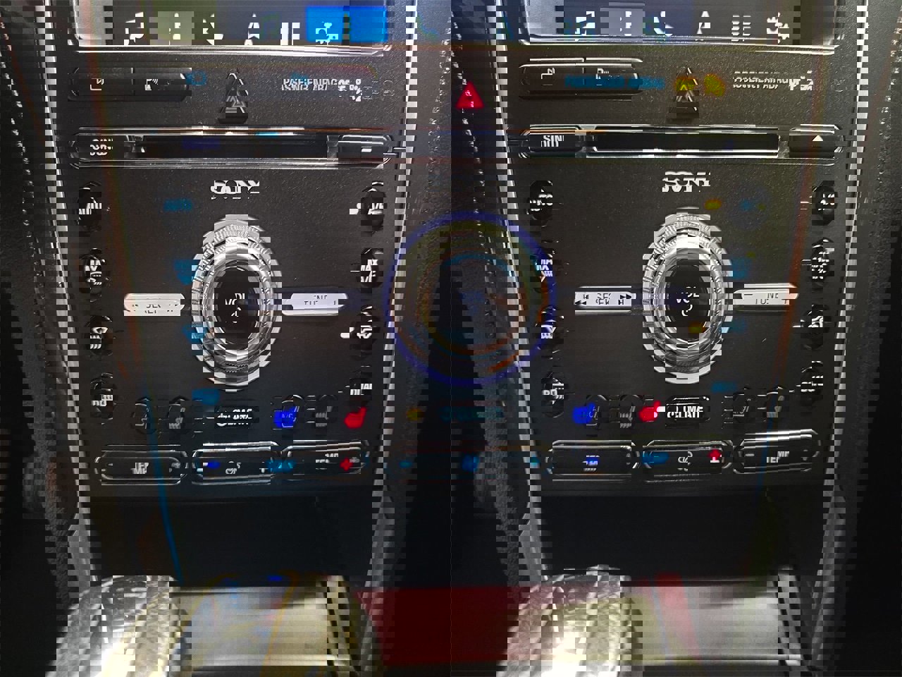 Used 2018 Ford Explorer Limited image 21