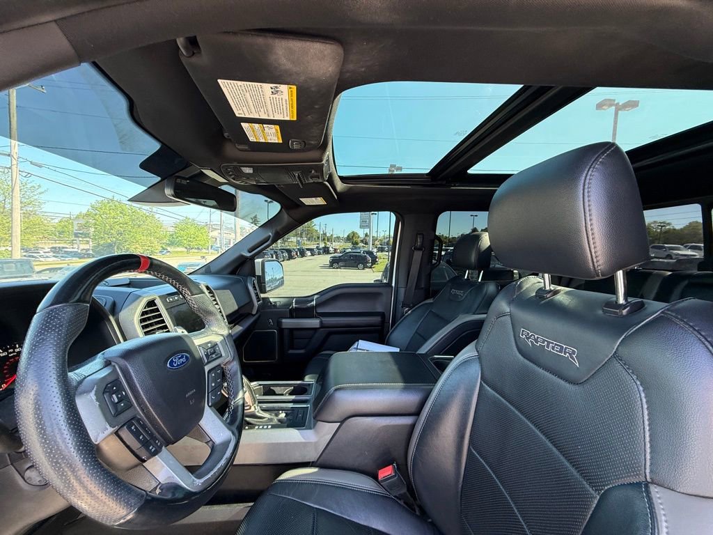 Used 2018 Ford F150 Raptor w/ Equipment Group 802A Luxury AWD/4WD image 13