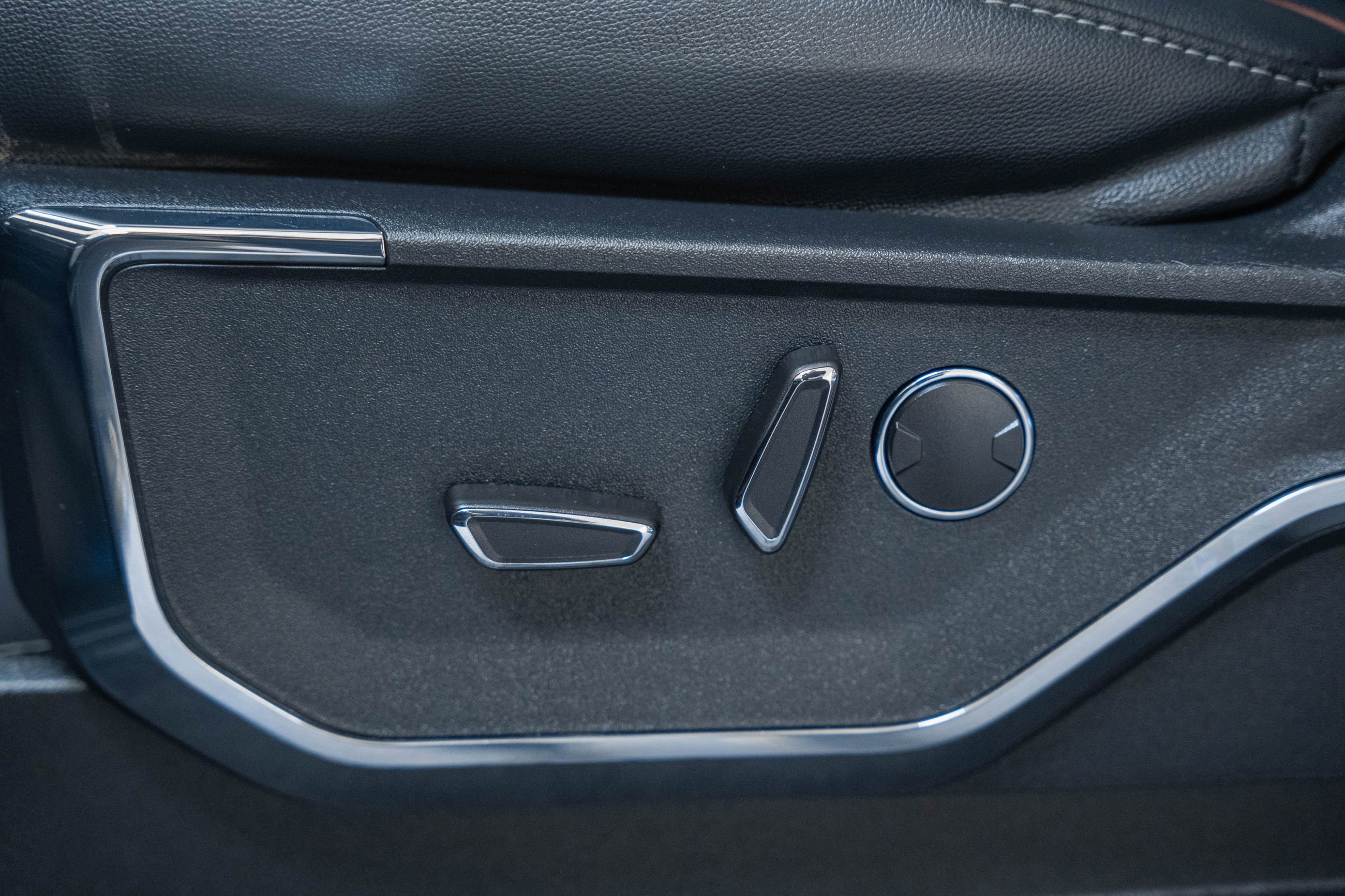 Certified 2023 Ford F150 Lariat w/ Equipment Group 502A High image 47