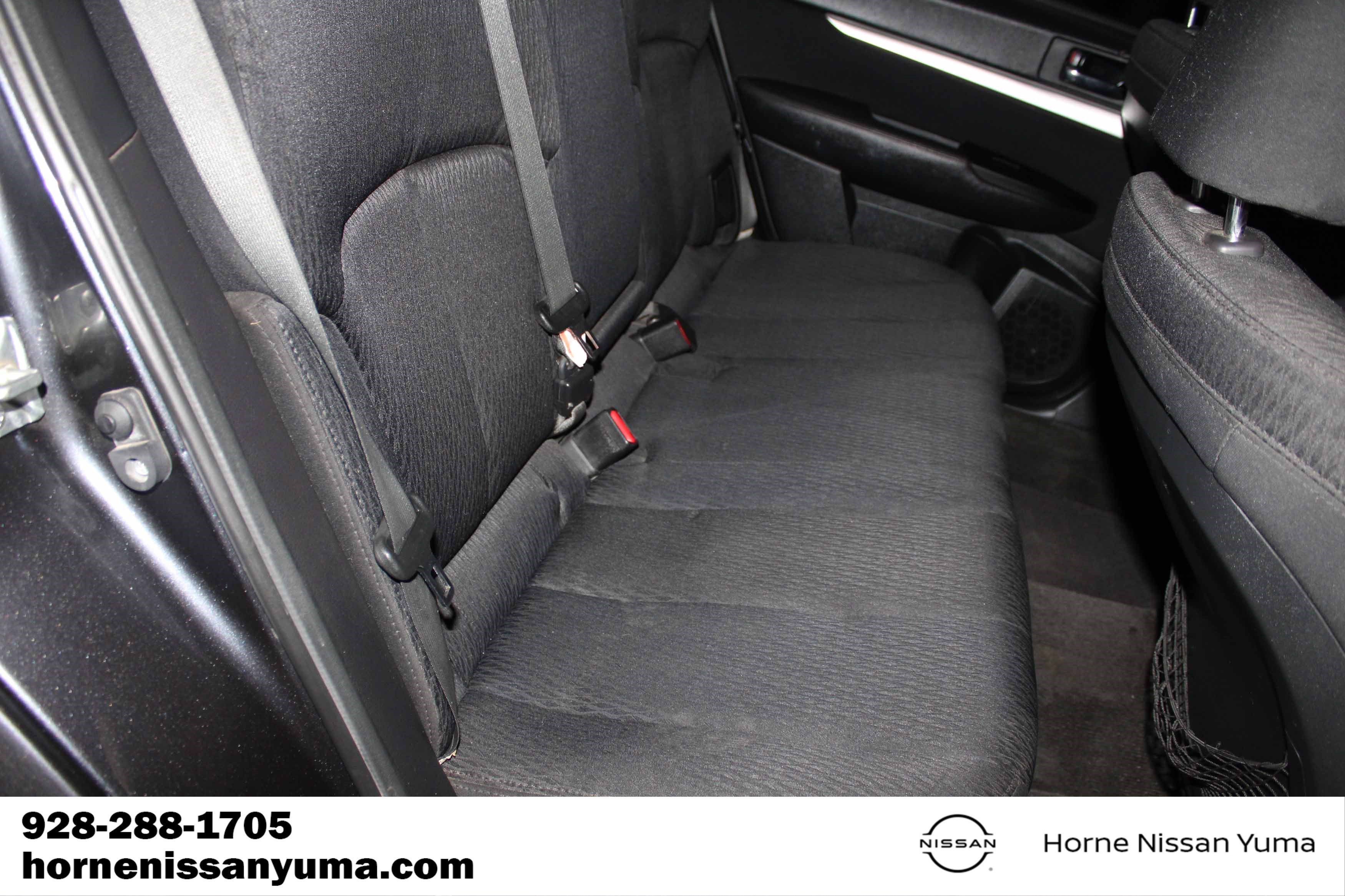 Used 2012 Subaru Outback 2.5i Premium w/ All-Weather Pkg AWD/4WD image 7