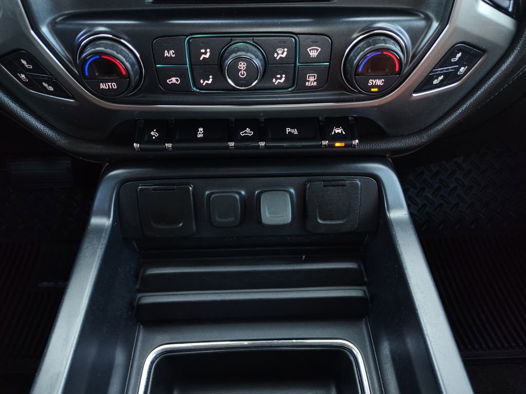 Used 2018 Chevrolet Silverado 1500 LTZ w/ Texas Edition image 4