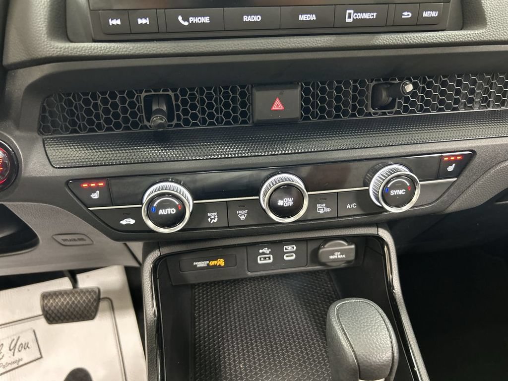 Used 2024 Honda CR-V EX image 16