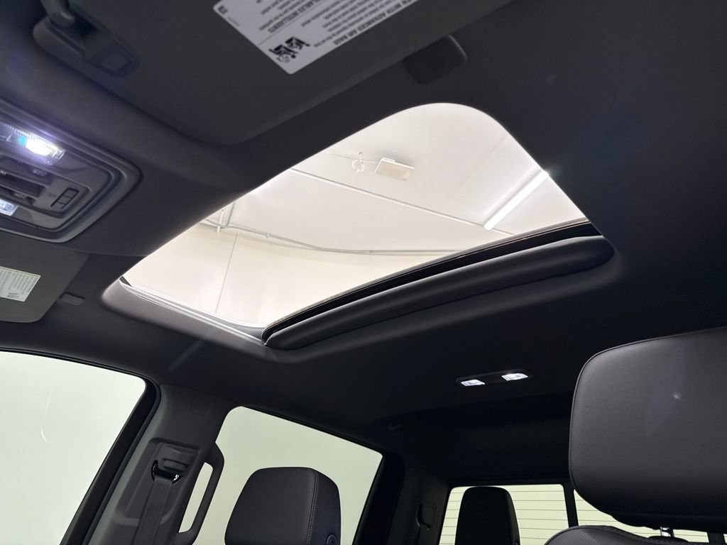 Used 2024 Chevrolet Silverado 1500 LTZ w/ LTZ Premium Package image 22