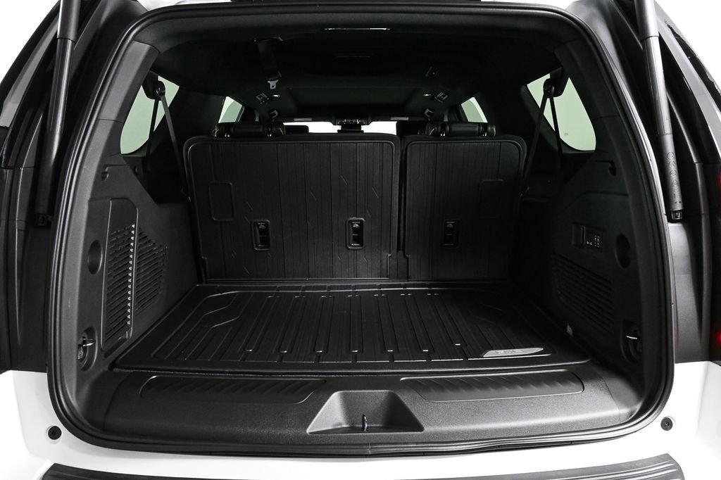 New 2026 GMC Yukon XL Elevation w/ Elevation Premium Package image 32
