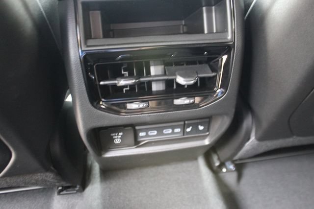 New 2026 Jeep Grand Cherokee Limited AWD/4WD image 29