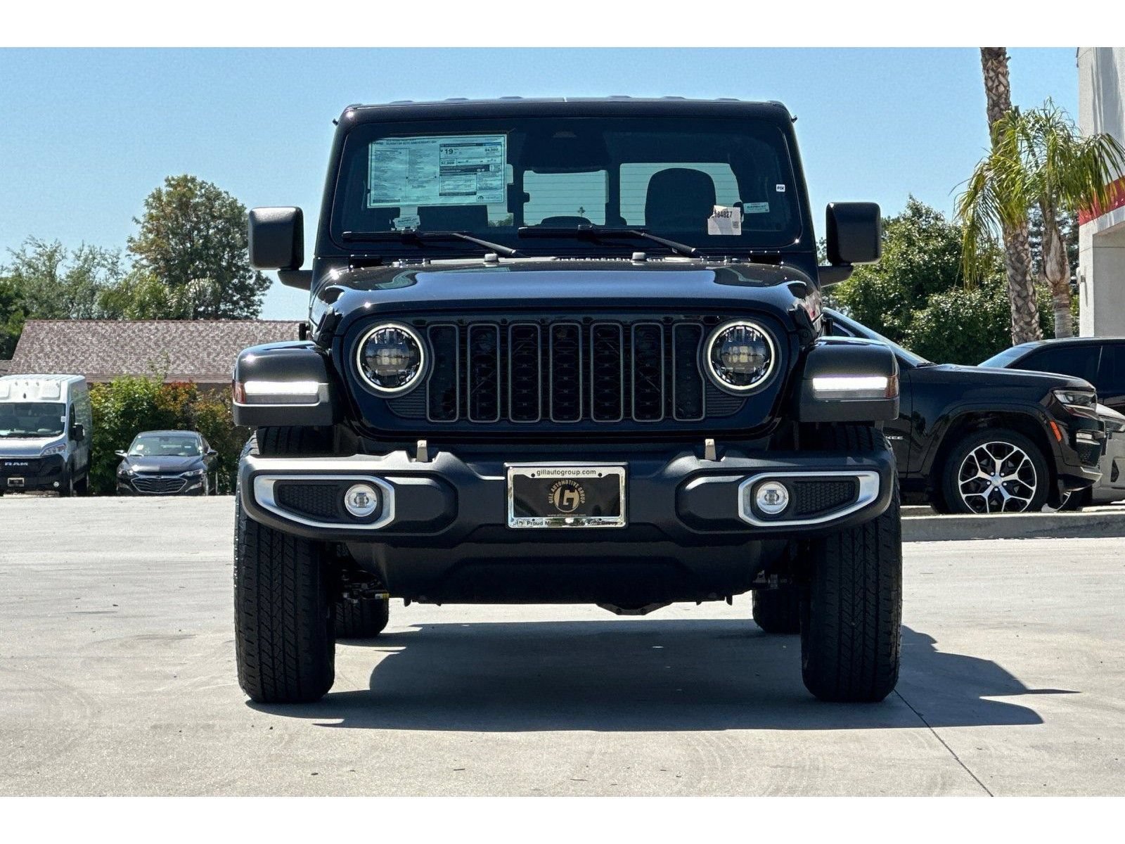 New 2026 Jeep Gladiator Sport AWD/4WD image 10