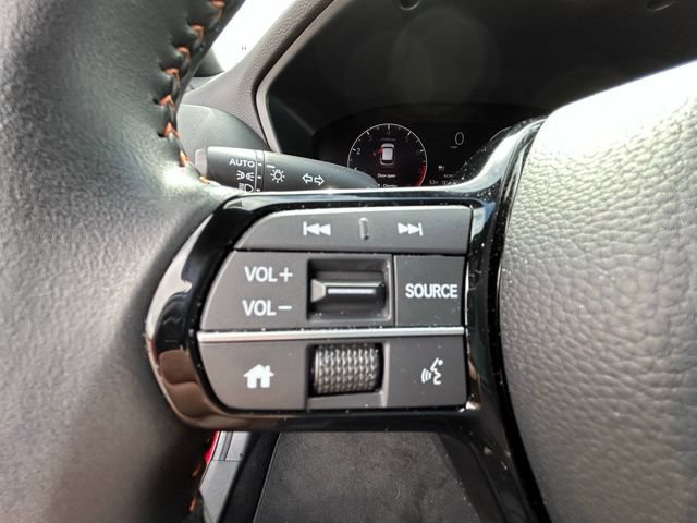 Used 2025 Honda HR-V Sport image 30