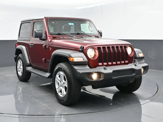 Used 2021 Jeep Wrangler Sport AWD/4WD image 2