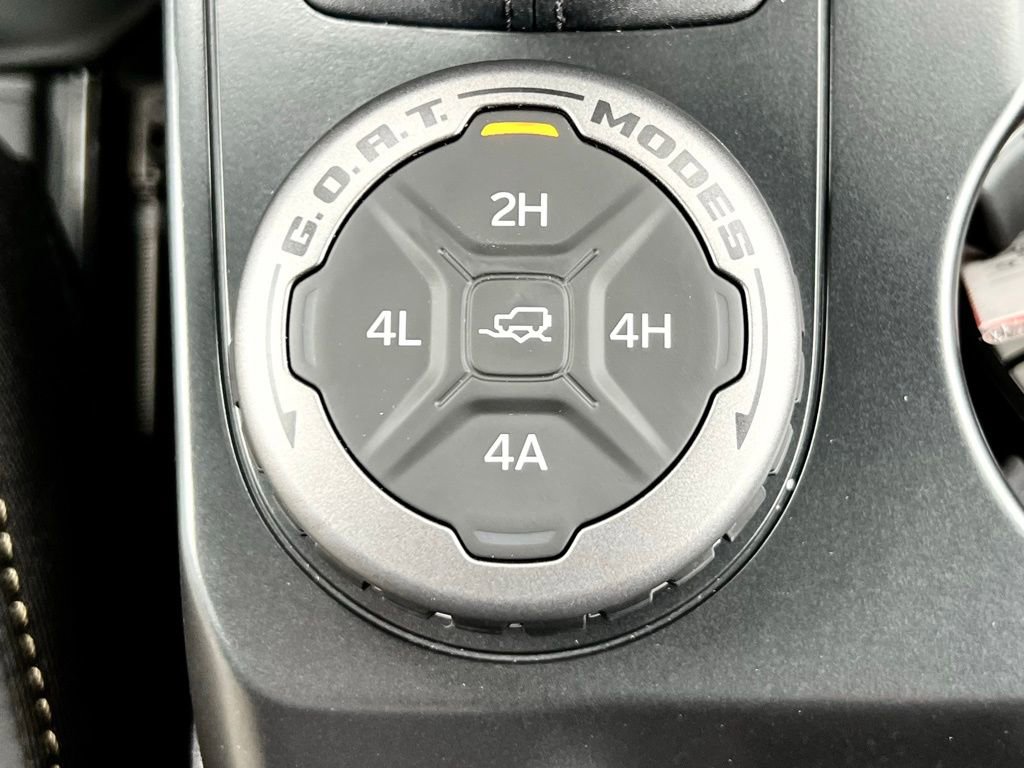 New 2025 Ford Bronco Badlands image 39