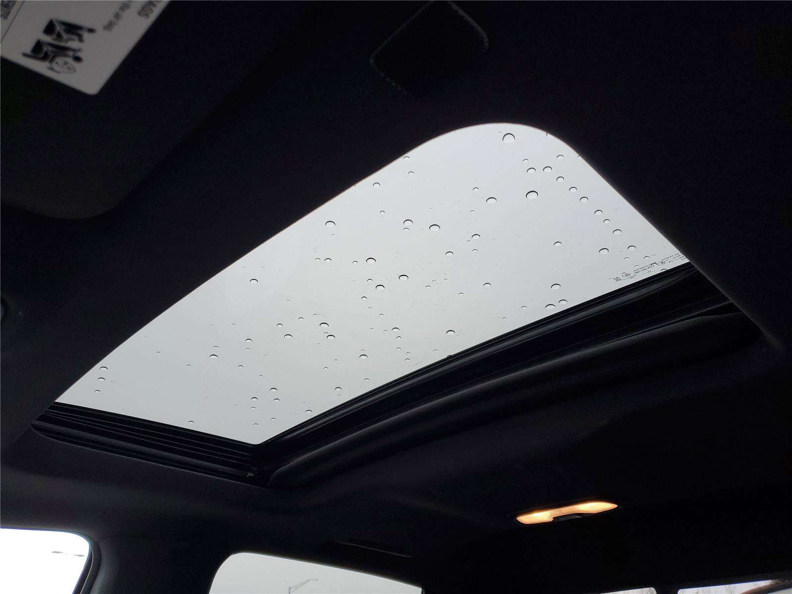 Used 2023 Buick Envision Preferred image 32