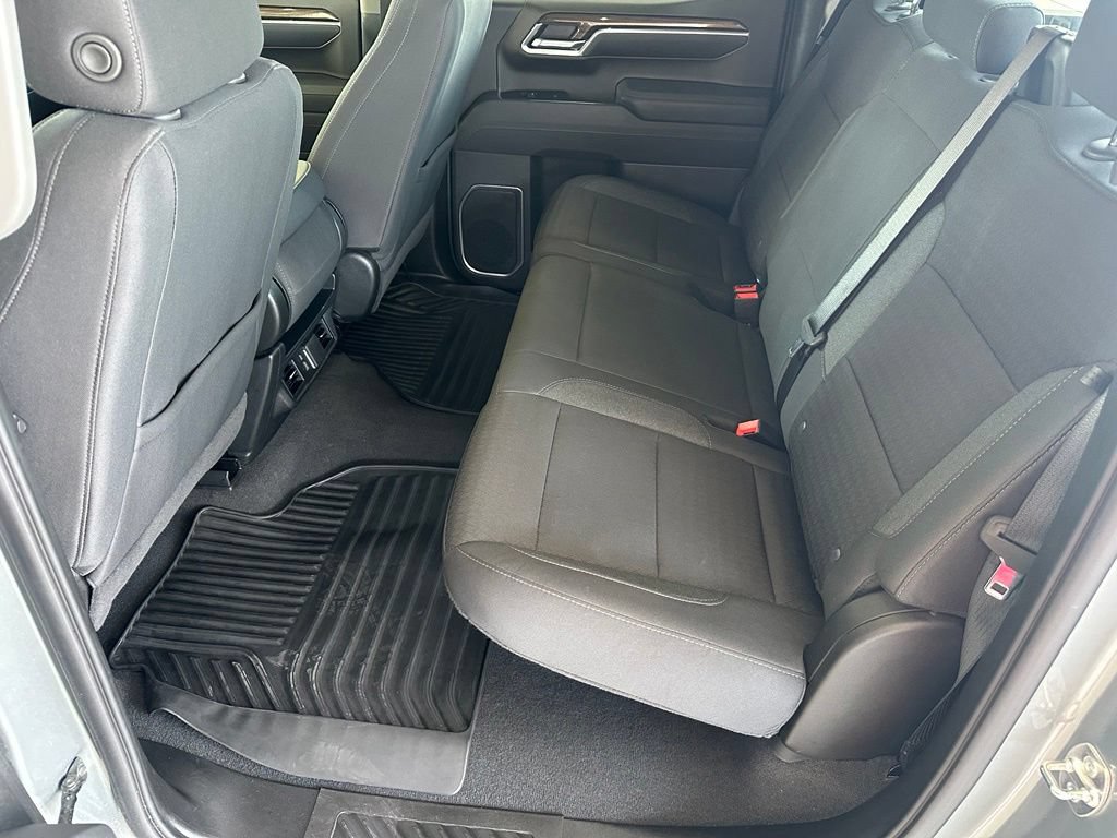 Used 2026 Chevrolet Silverado 1500 LT AWD/4WD image 28