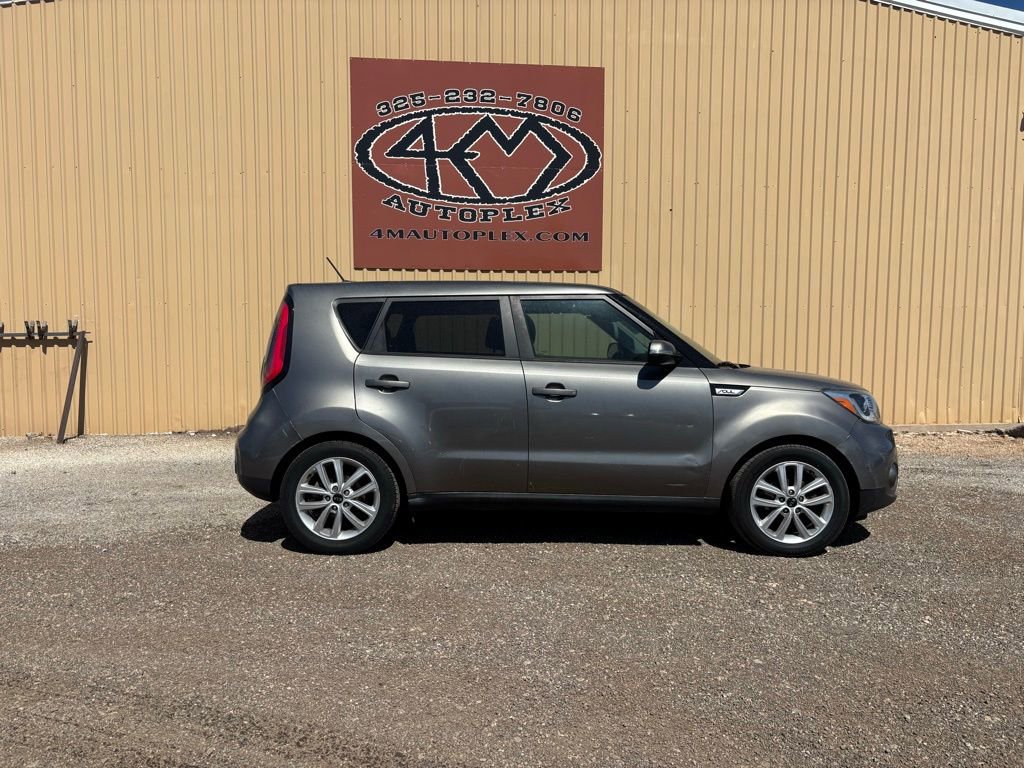 Used 2019 Kia Soul + w/ Primo Package image 9