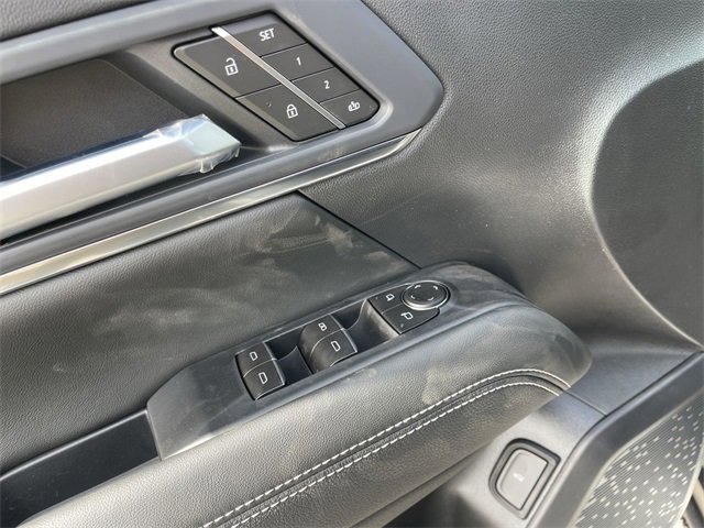 New 2026 GMC Terrain Denali w/ LPO, Floor Liner Package image 13