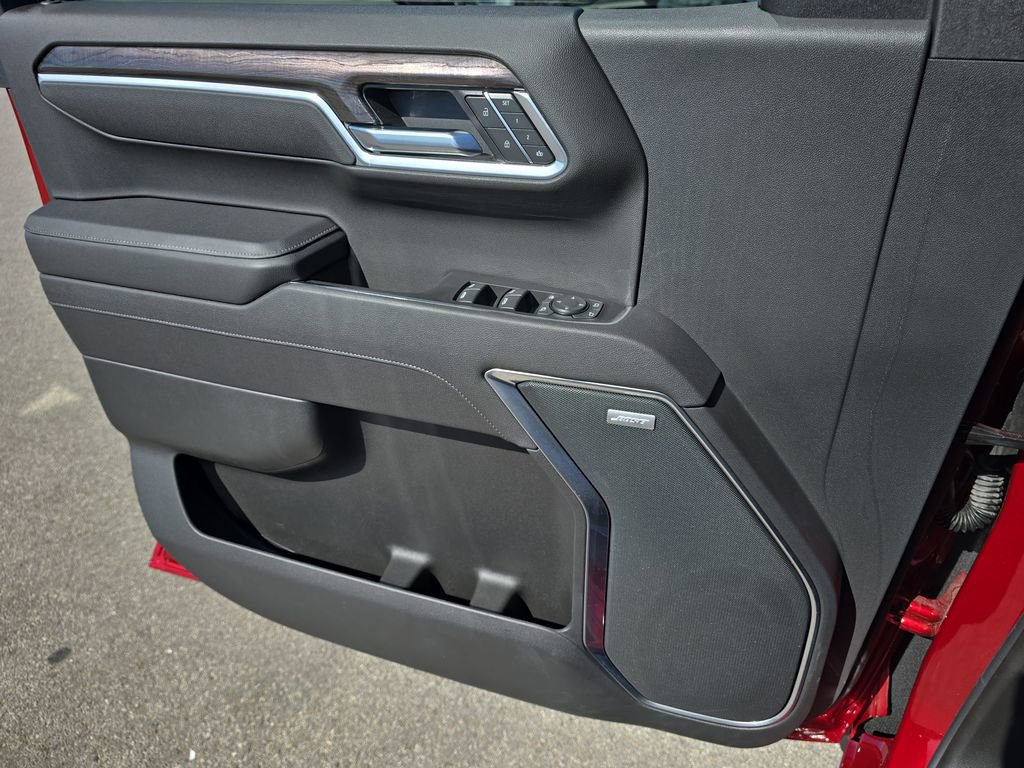 New 2025 Chevrolet Silverado 1500 LTZ w/ LTZ Premium Package AWD/4WD image 25