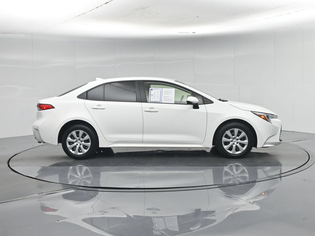 Used 2026 Toyota Corolla LE w/ Carpet Mat Package (TMS) FWD image 24