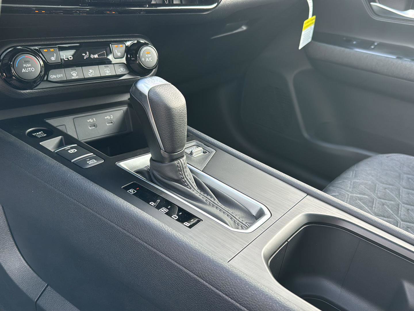 New 2026 Nissan Kicks SV w/ SV Premium Package image 25