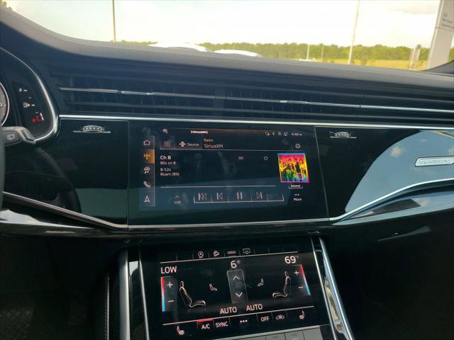 Used 2025 Audi Q7 3.0T Premium Plus AWD/4WD image 14