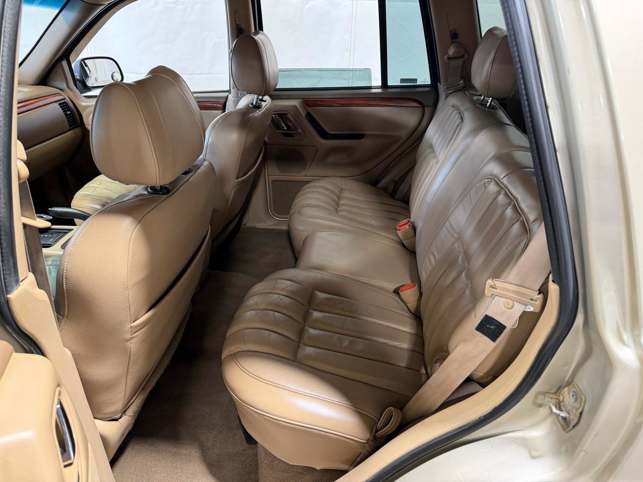 Used 1999 Jeep Grand Cherokee Limited AWD/4WD image 19