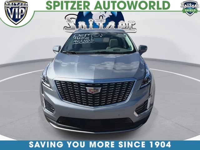 New 2026 Cadillac XT5 Premium Luxury w/ Driver Assist Package AWD/4WD image 3