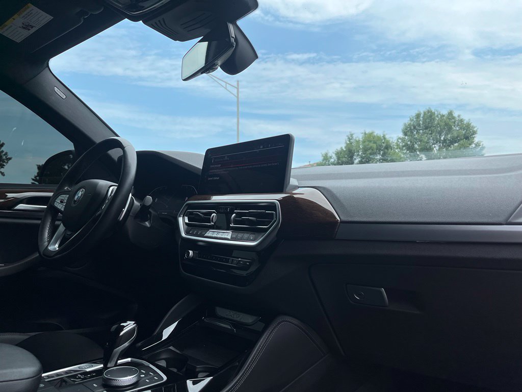 Used 2024 BMW X4 xDrive30i w/ Parking Assistance Package AWD/4WD image 31