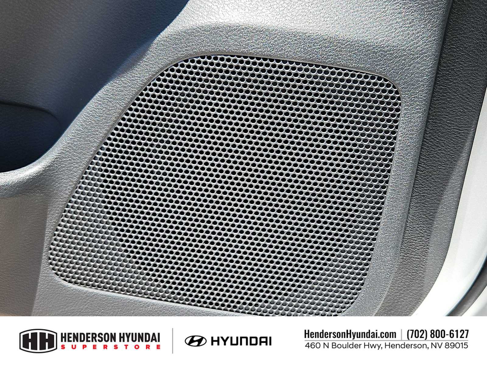Used 2025 Nissan Versa S w/ Trunk Package FWD image 29