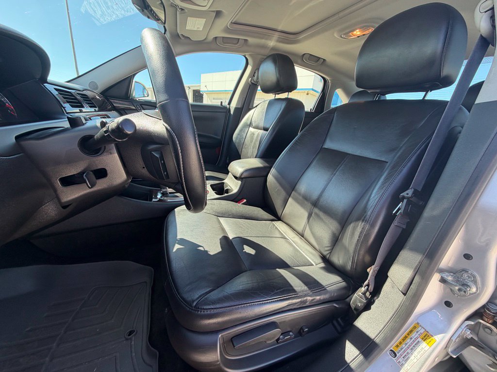 Used 2015 Chevrolet Impala LTZ FWD image 11