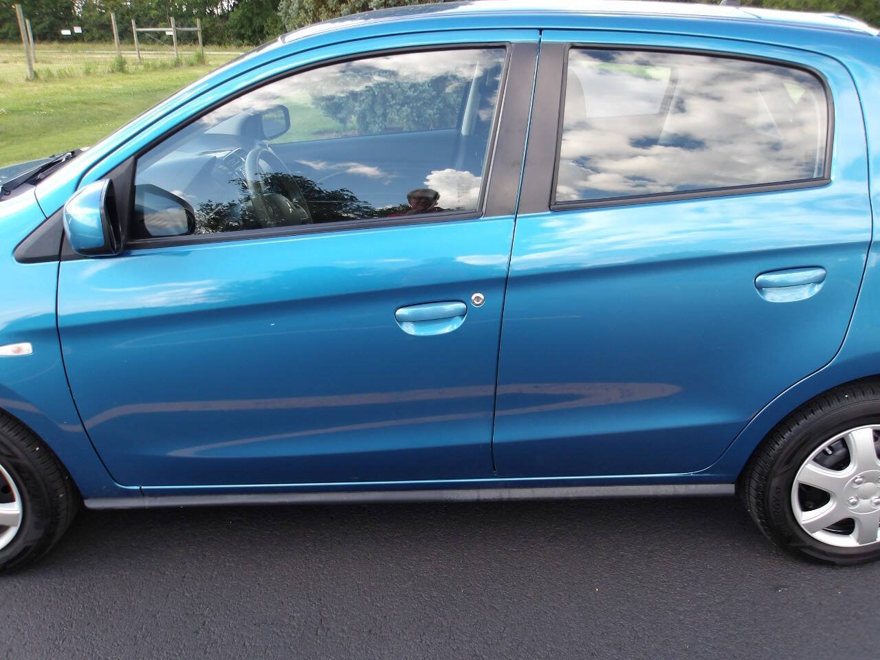 Used 2020 Mitsubishi Mirage ES FWD image 30