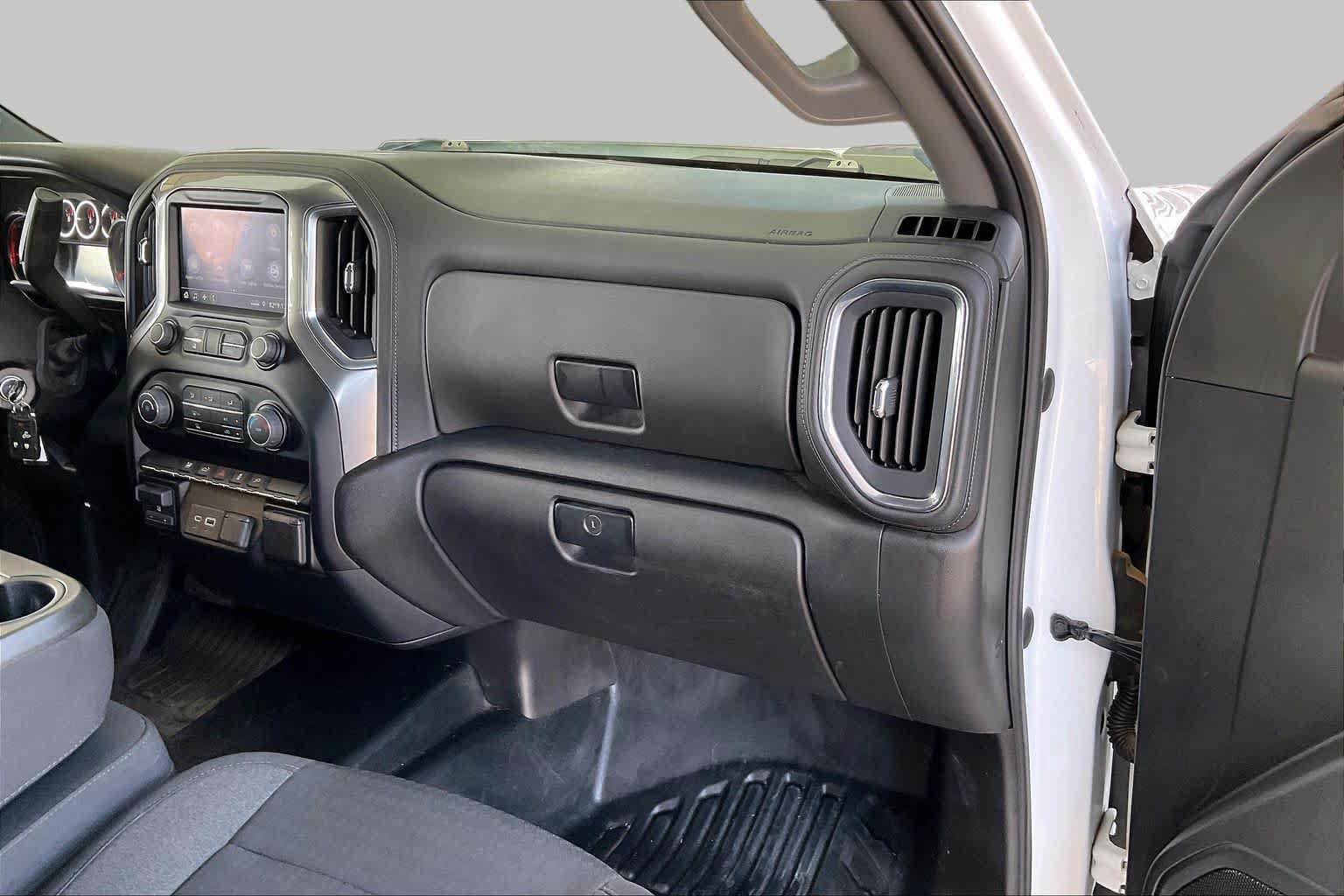 Used 2023 Chevrolet Silverado 2500 LT AWD/4WD image 17