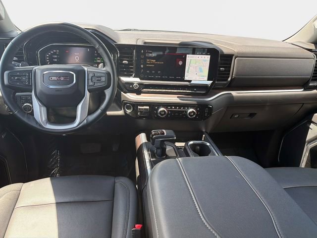 Used 2025 GMC Sierra 1500 SLT w/ SLT Premium Plus Package AWD/4WD image 15