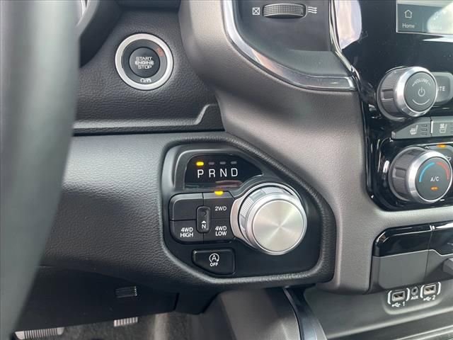 Used 2024 RAM 1500 Laramie image 25