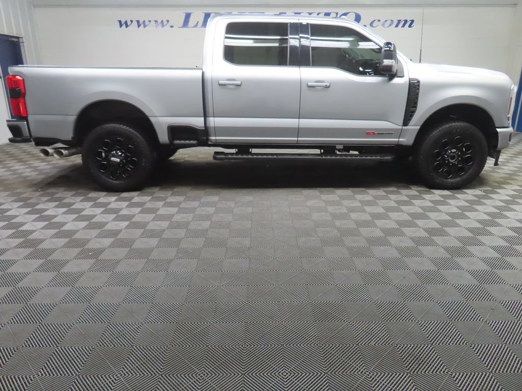 Used 2024 Ford F250 Lariat w/ Lariat Ultimate Package AWD/4WD video 2