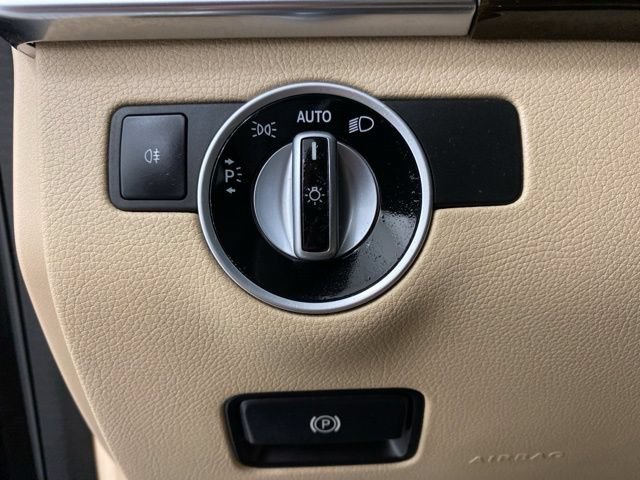 Used 2017 Mercedes-Benz GLE 350 4MATIC w/ Premium 1 Package image 18