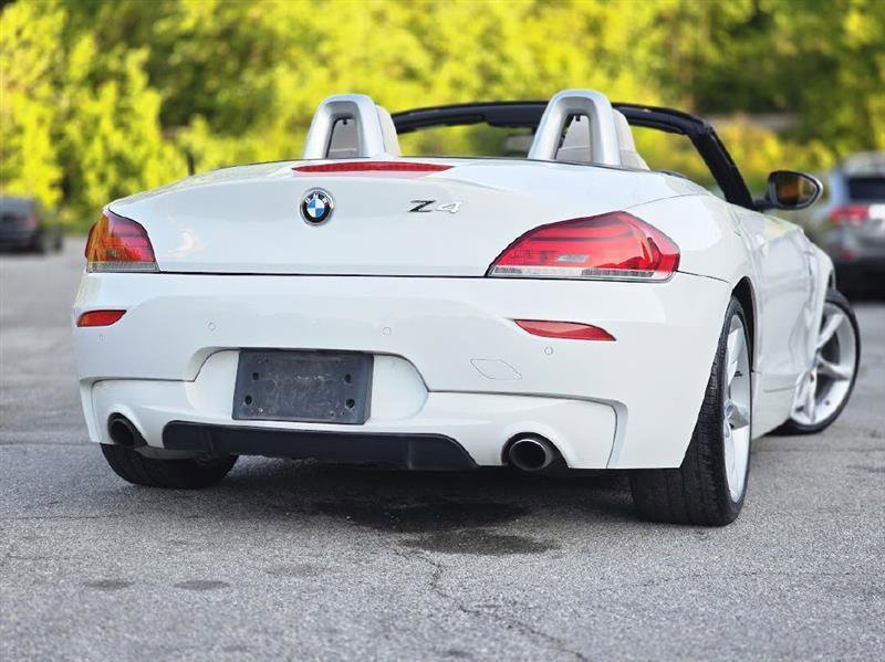Used 2011 BMW Z4 sDrive35is RWD image 5