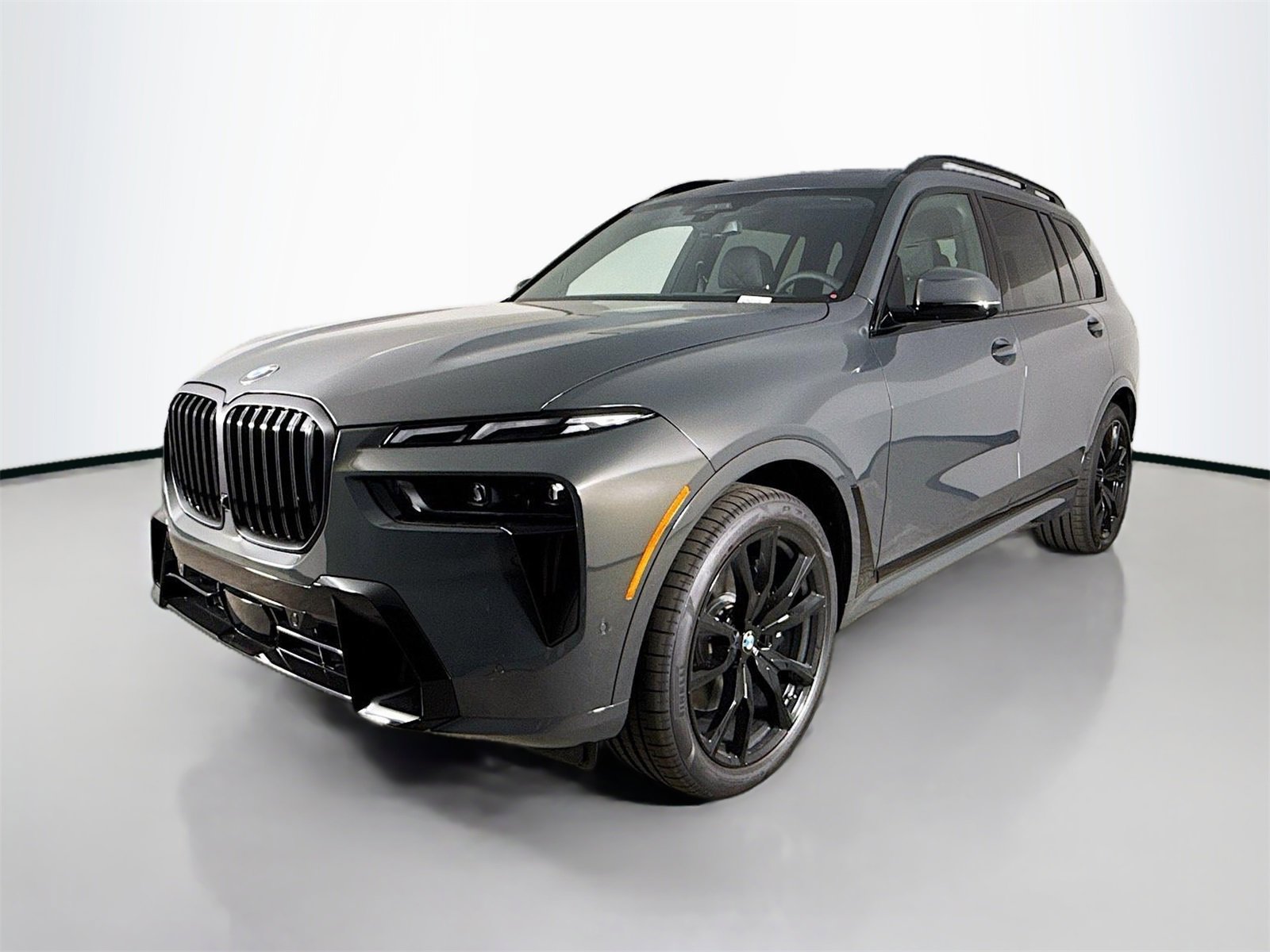 New 2026 BMW X7 xDrive40i w/ M Sport Package image 3
