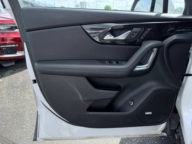 Used 2022 Chevrolet Blazer Premier w/ Enhanced Convenience Package AWD/4WD image 15