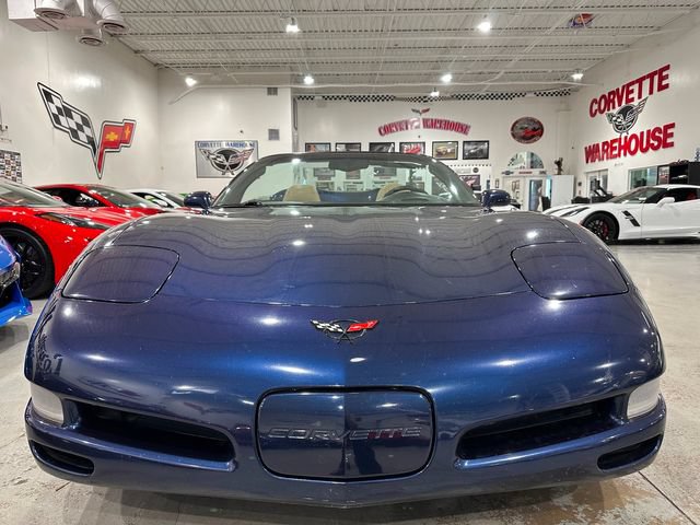 Used 2001 Chevrolet Corvette Convertible w/ Preferred Equipment Group2 RWD image 19