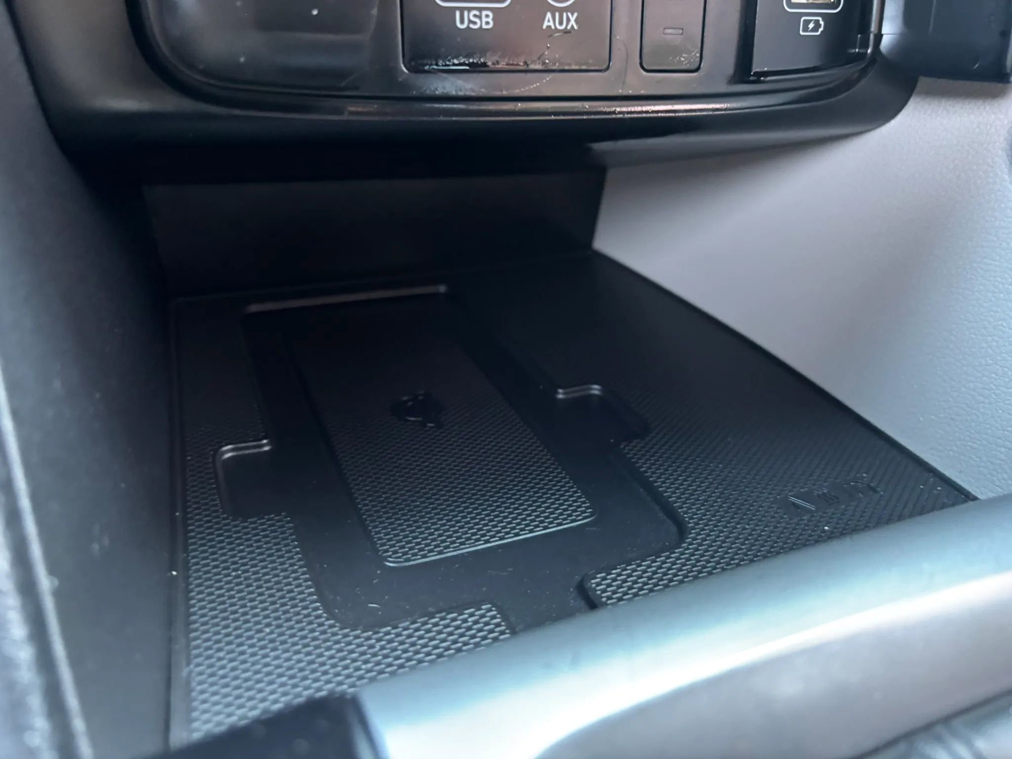 Used 2019 Hyundai Veloster Turbo Ultimate image 33