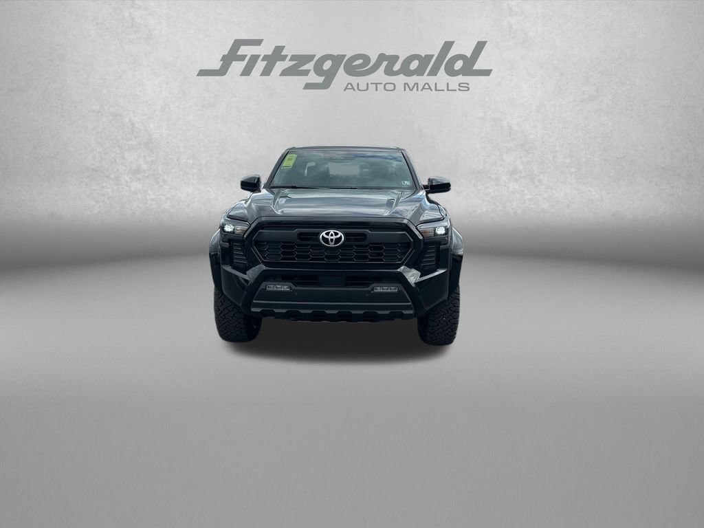 New 2025 Toyota Tacoma TRD Off-Road AWD/4WD video 2