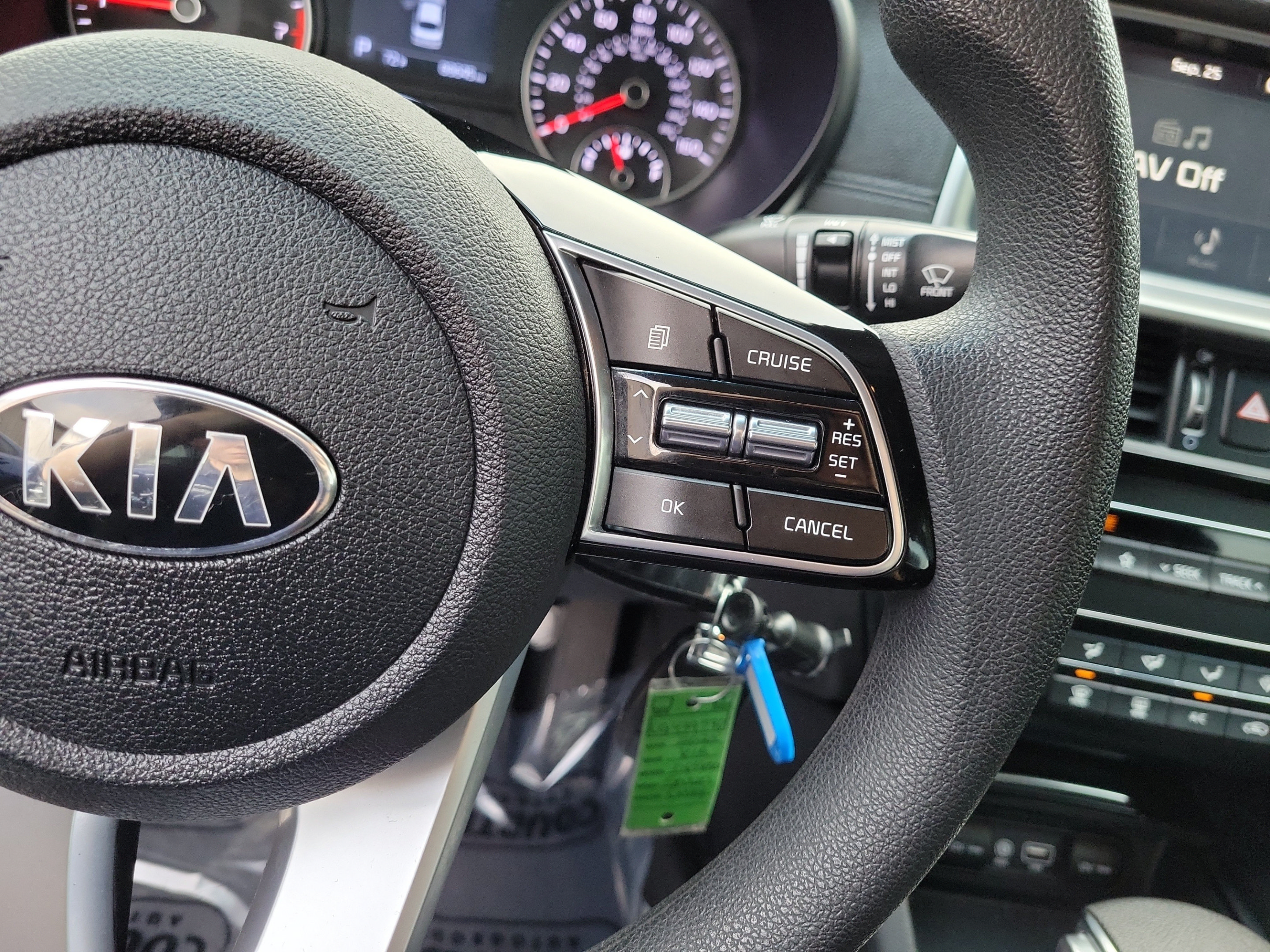 Used 2020 Kia Optima LX FWD image 23